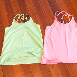 Set of 2 workout tank tops